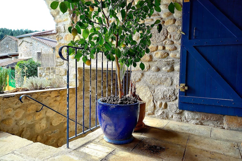 Photo of Patio Balcony in Chambonas