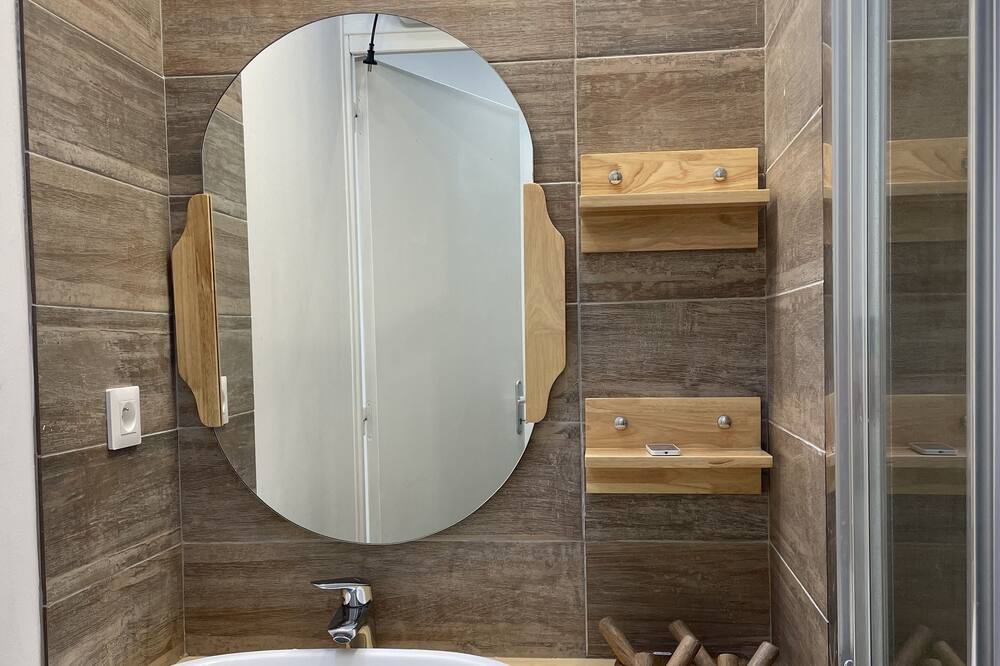 Photo of Bathroom in Lamotte-Beuvron