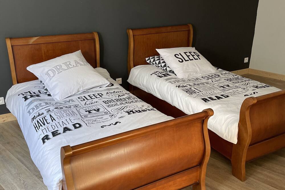 Photo of Bedroom in Lamotte-Beuvron