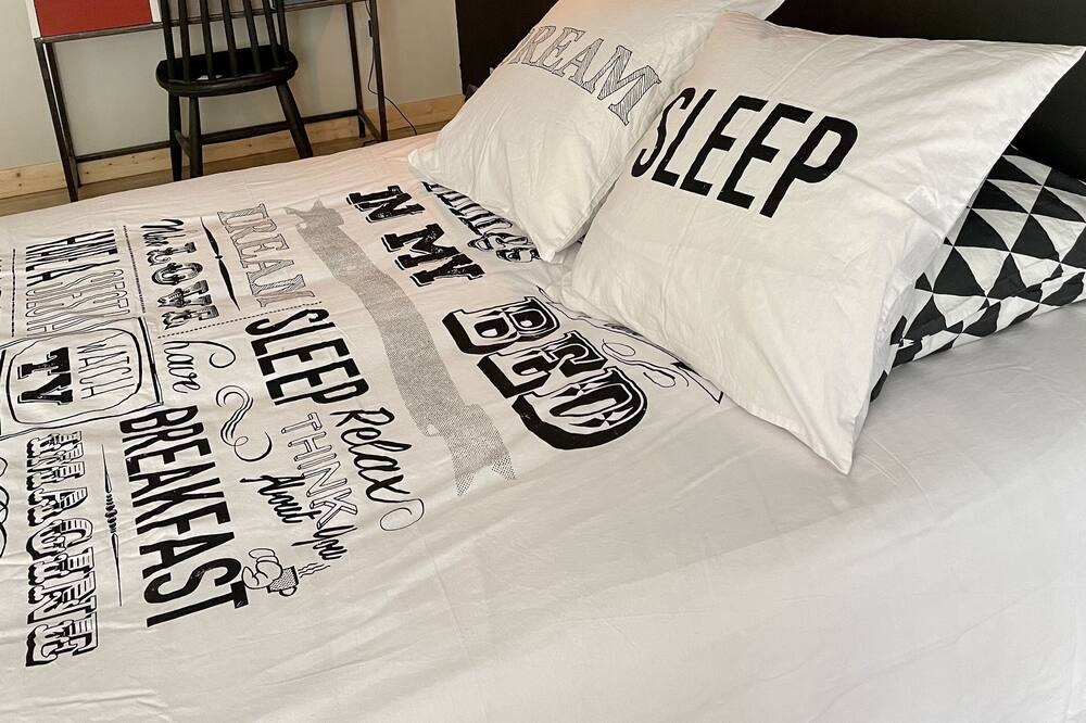 Photo of Bedroom in Lamotte-Beuvron