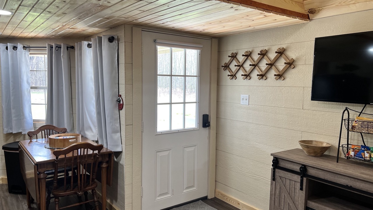 Photo of Livingroom in Jasonville
