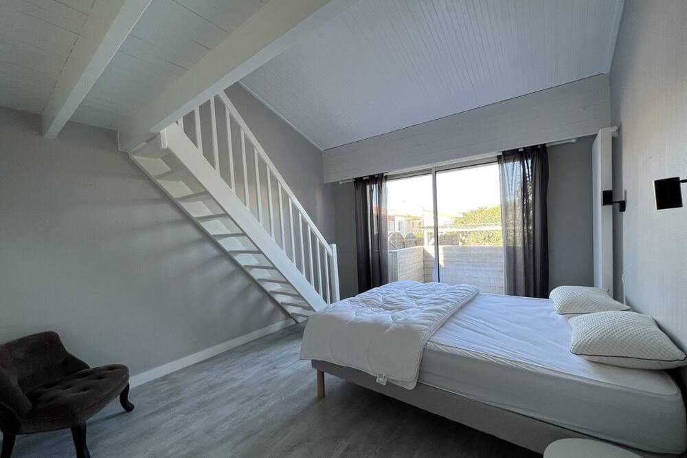 Photo of Bedroom in La Chaume