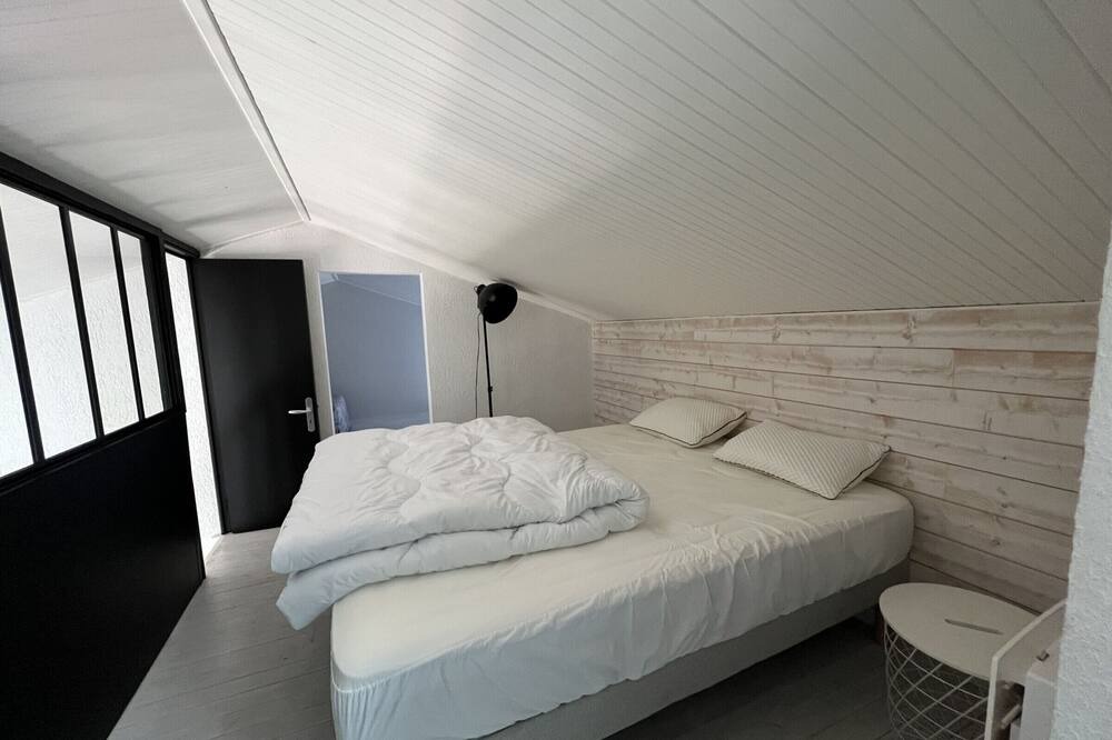 Photo of Bedroom in La Chaume