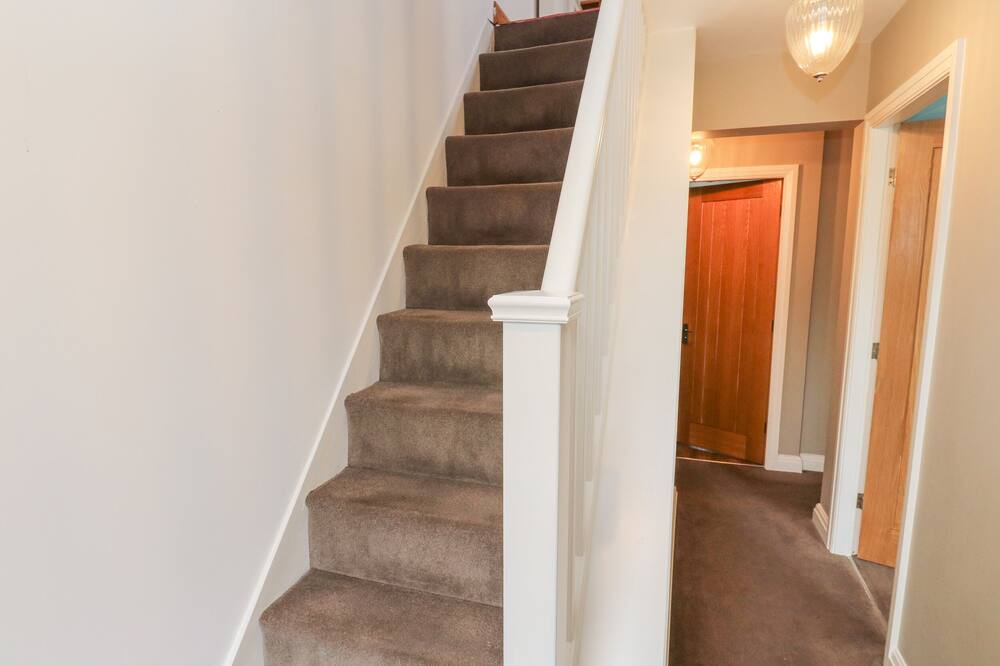 Photo of Others in Padfield