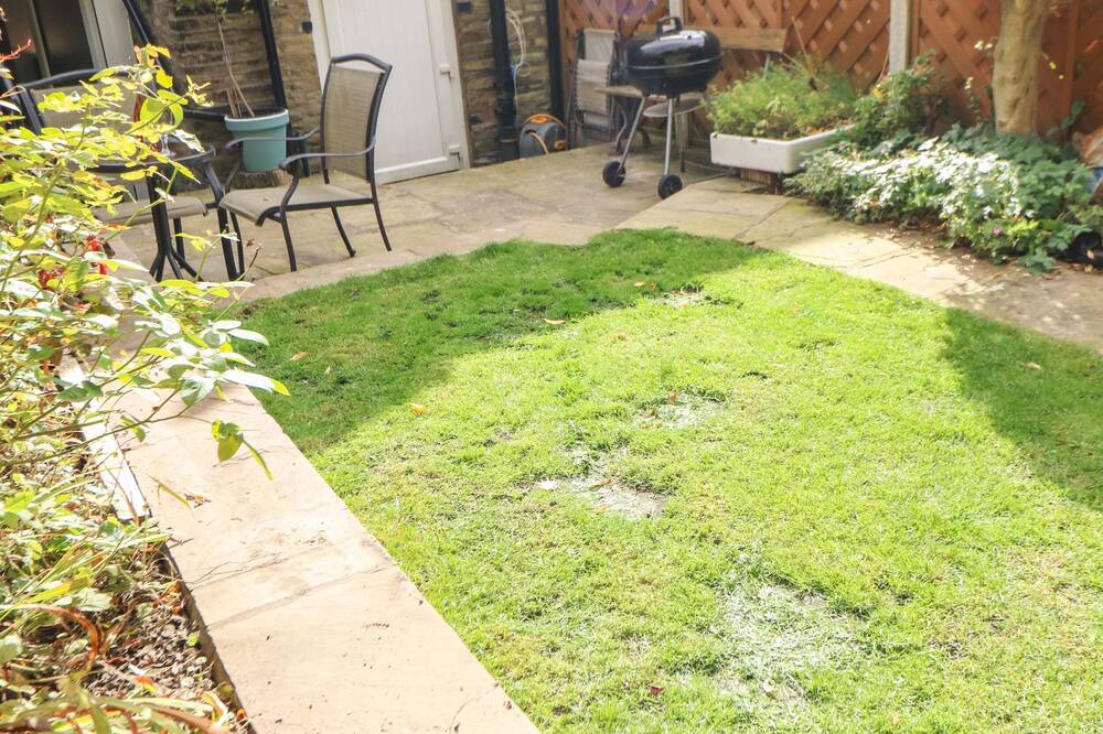 Photo of Outdoor in Padfield