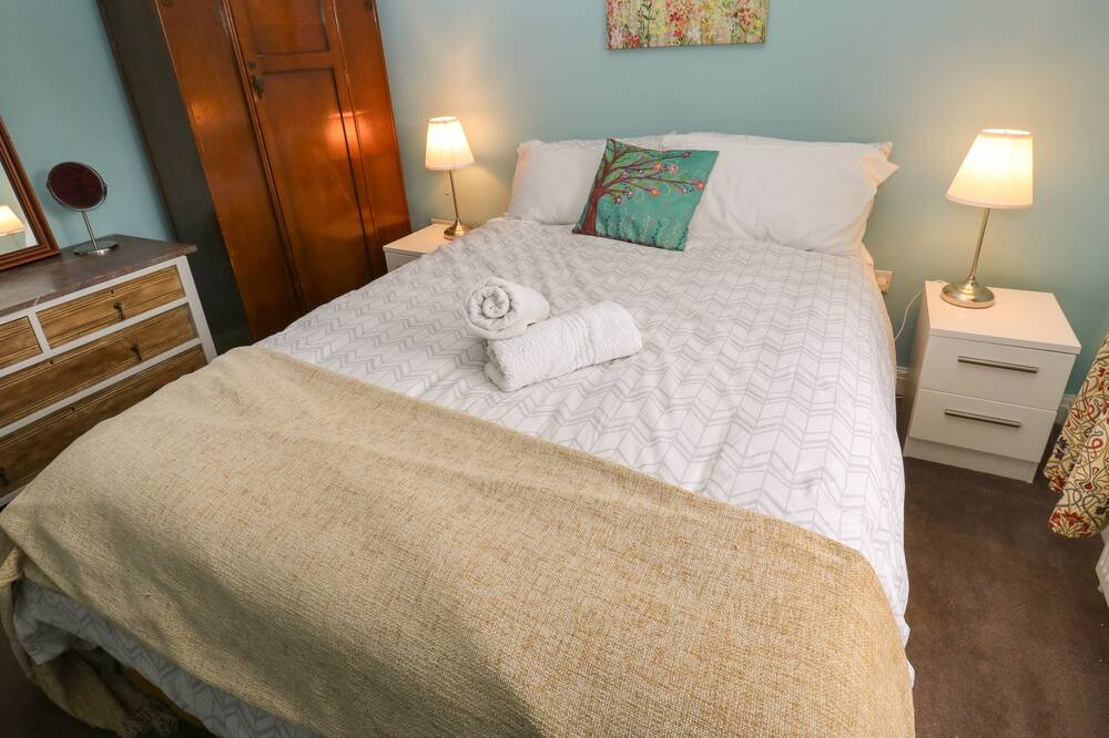 Photo of Bedroom in Padfield