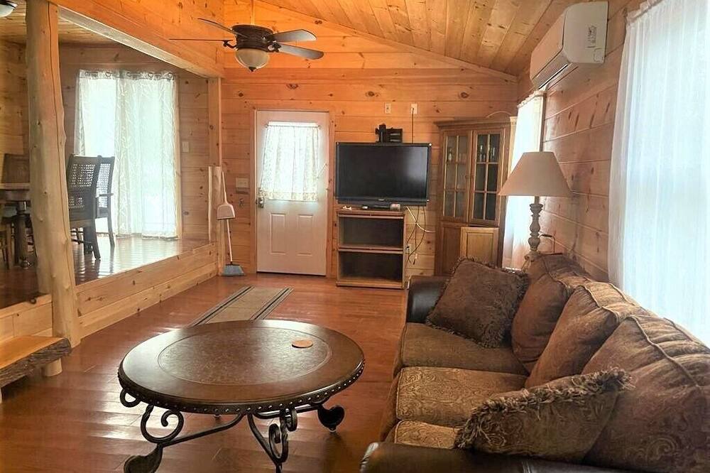 Photo of Livingroom in Lake Luzerne