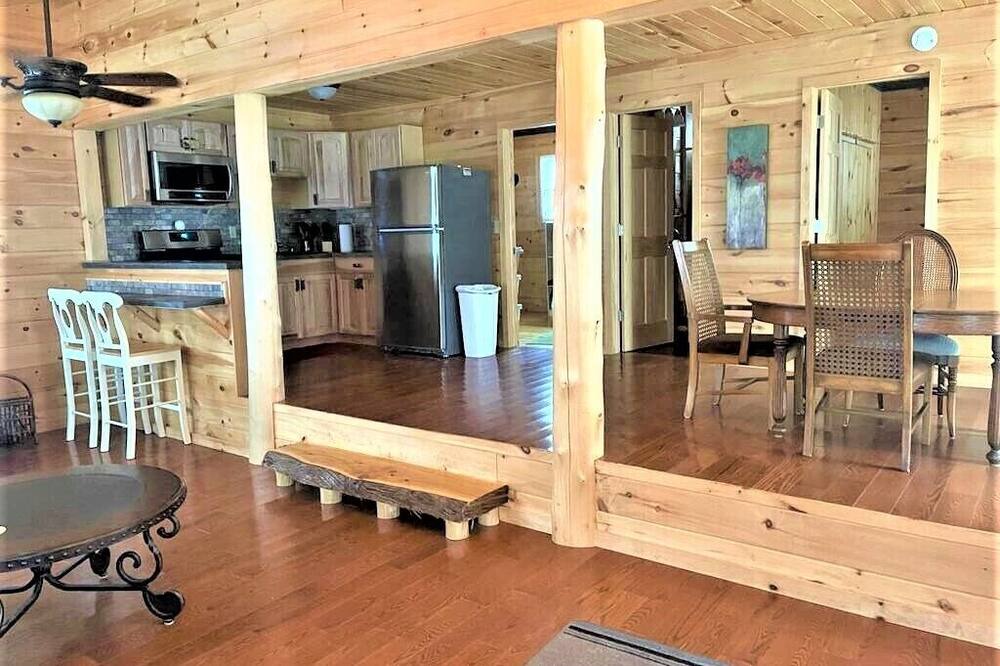 Photo of Kitchen in Lake Luzerne