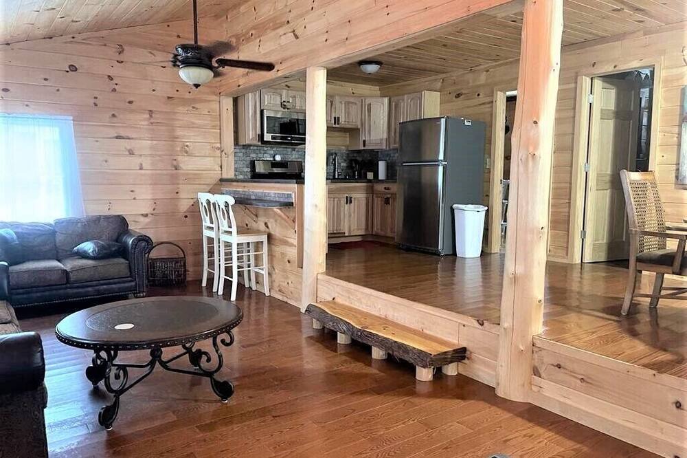 Photo of Livingroom in Lake Luzerne