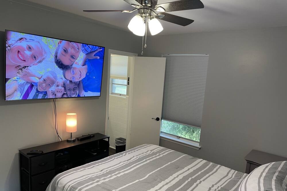 Photo of Bedroom in Schertz