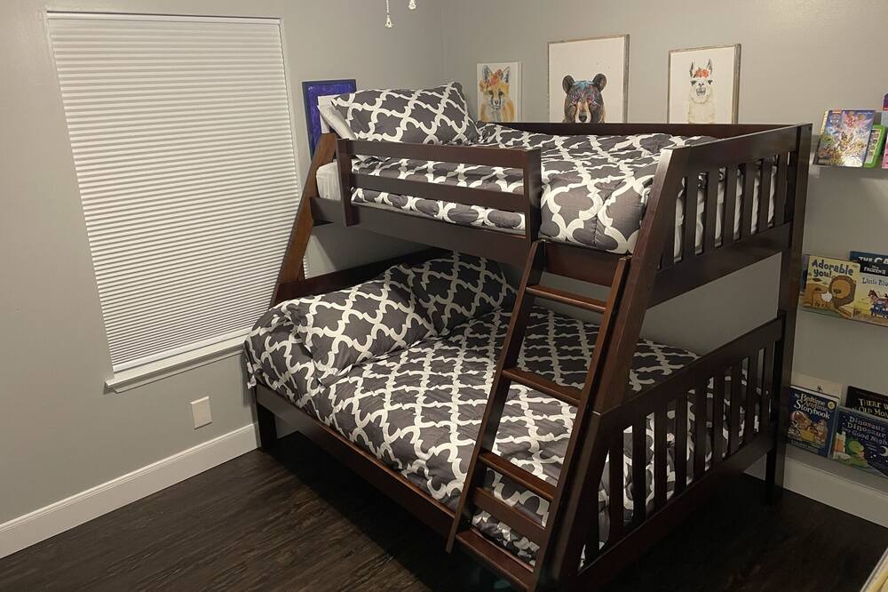Photo of Bedroom in Schertz