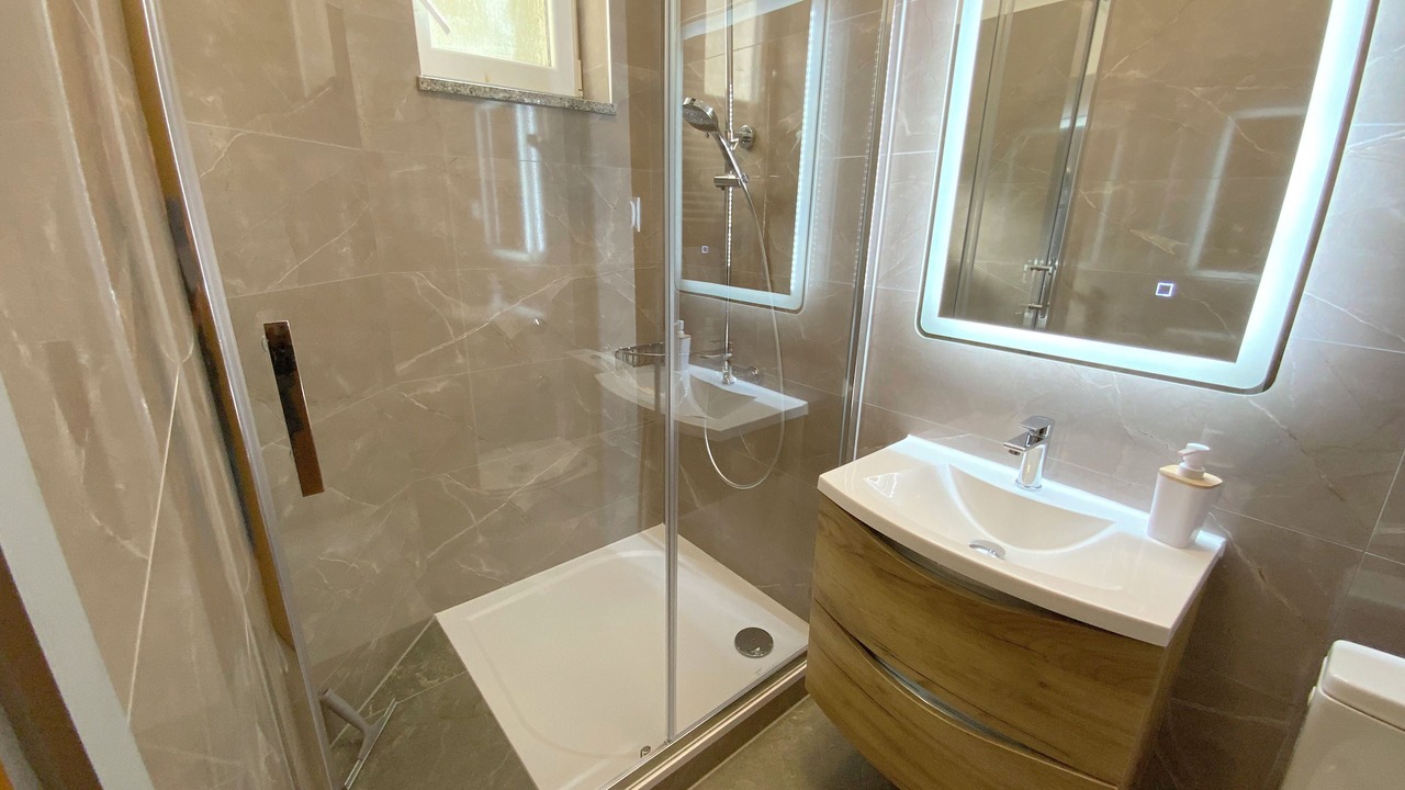 Photo of Bathroom in Simuni