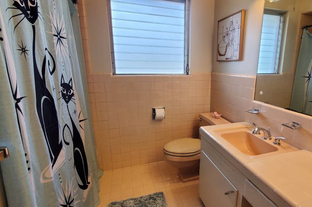 Photo of Bathroom in Shearer Hills - Ridgeview