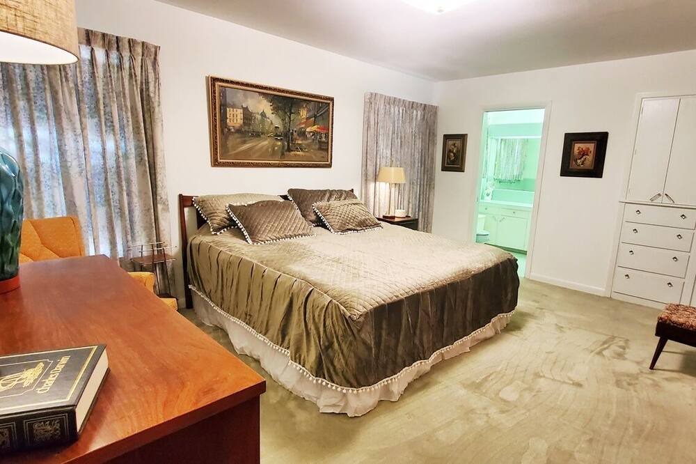 Photo of Bedroom in Shearer Hills - Ridgeview