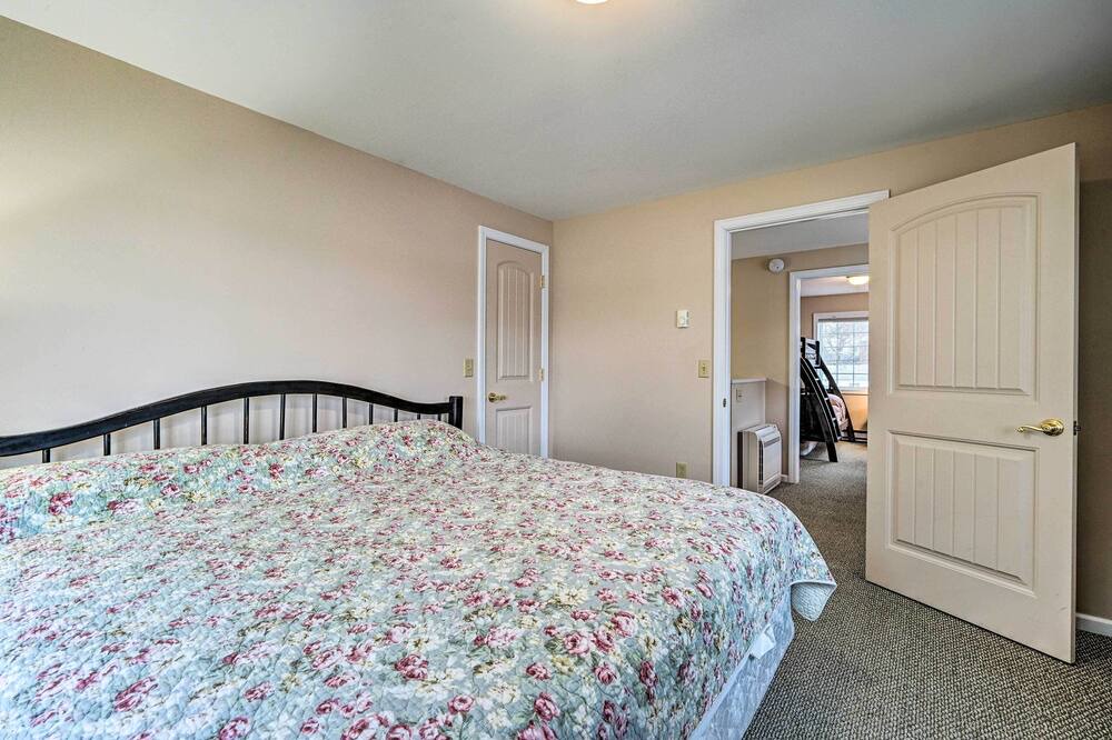 Photo of Bedroom in Poultney