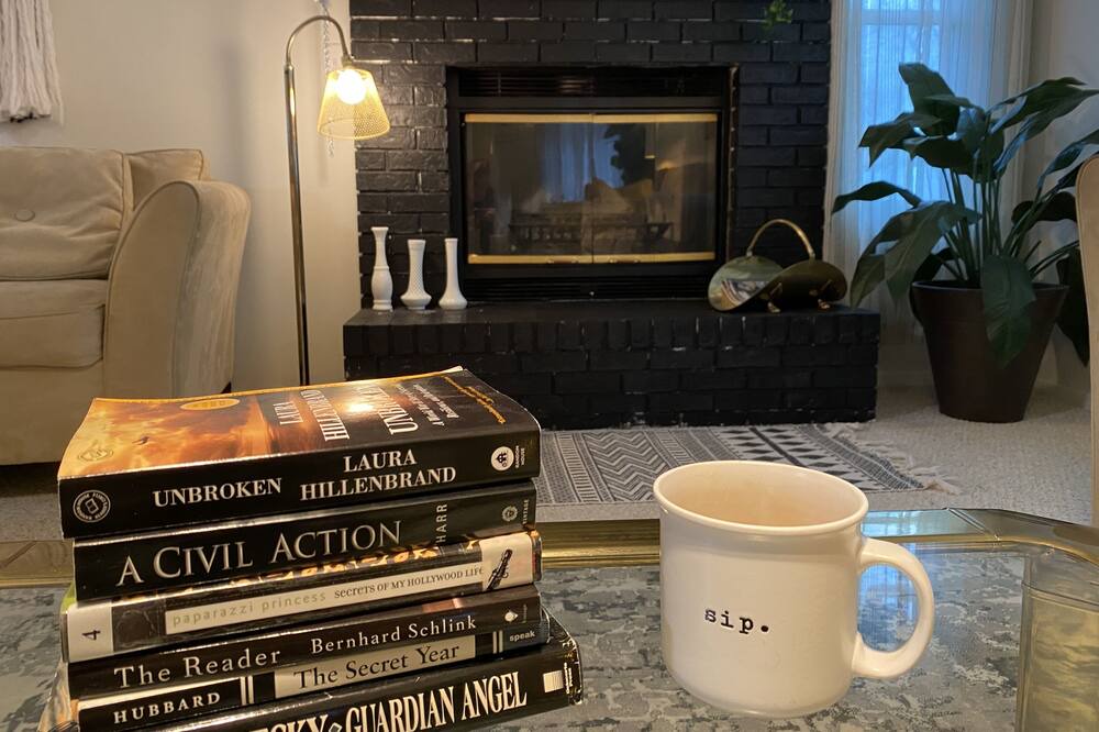 Photo of Livingroom in Bloomington