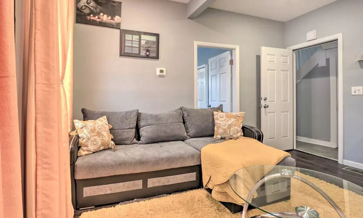 Photo of Outdoor in Linden