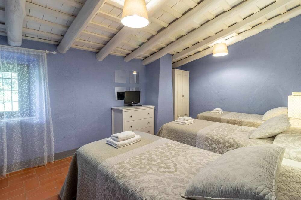 Photo of Bedroom in Sant Esteve de Guialbes
