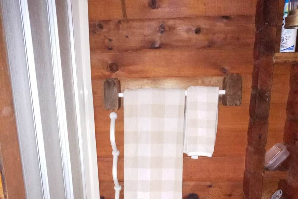 Photo of Bathroom in Rideau Lakes