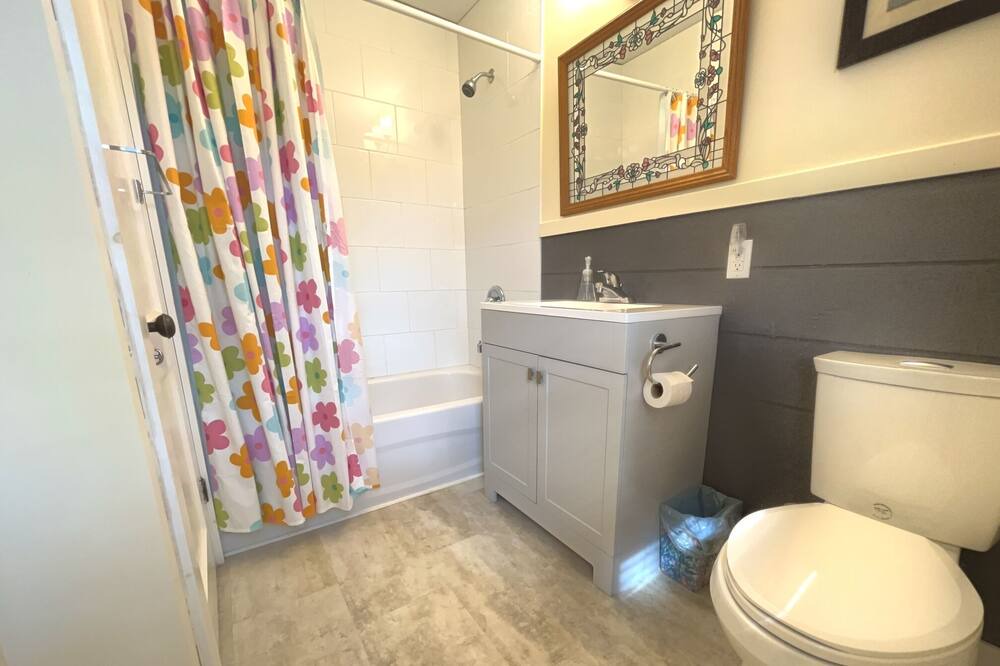 Photo of Bathroom in Rideau Lakes