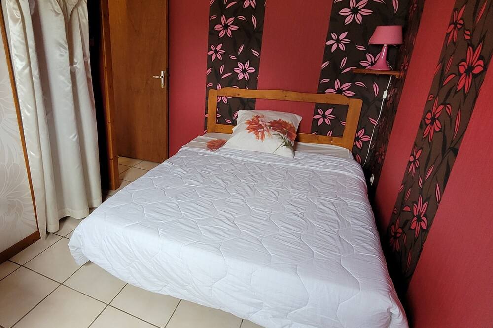 Photo of Bedroom in Chatres