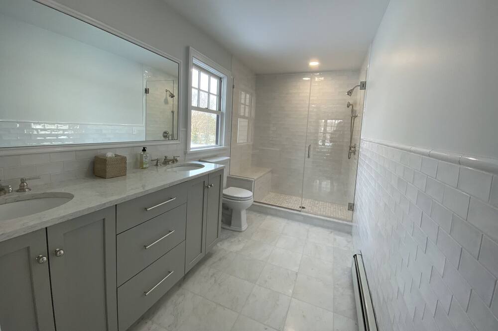 Photo of Bathroom in Clinton Corners