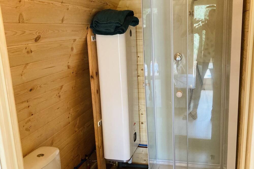 Photo of Bathroom in Vallon-sur-Gee