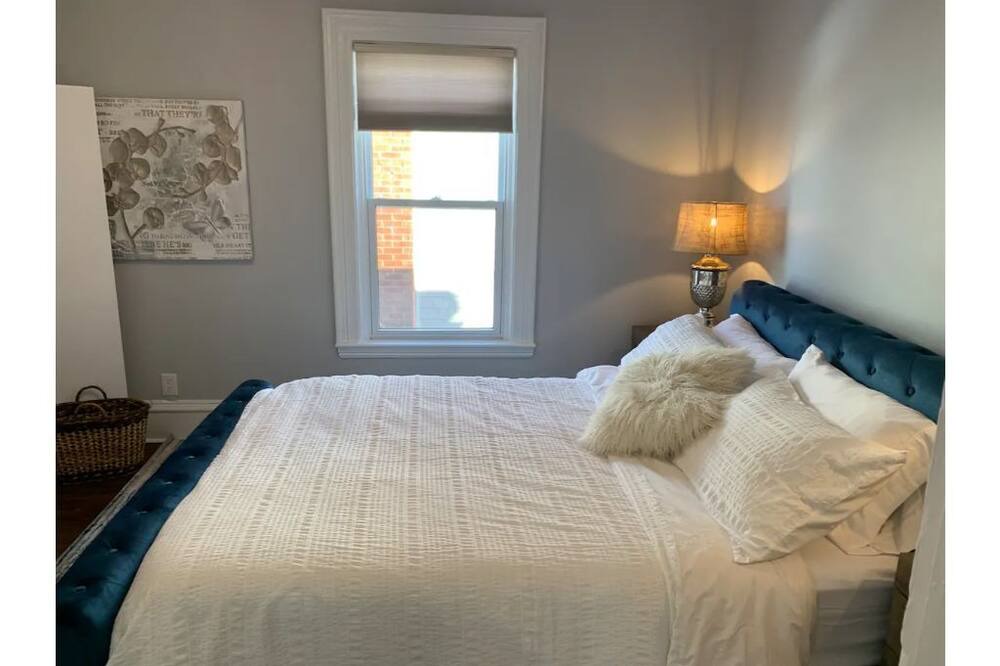 Photo of Bedroom in North End