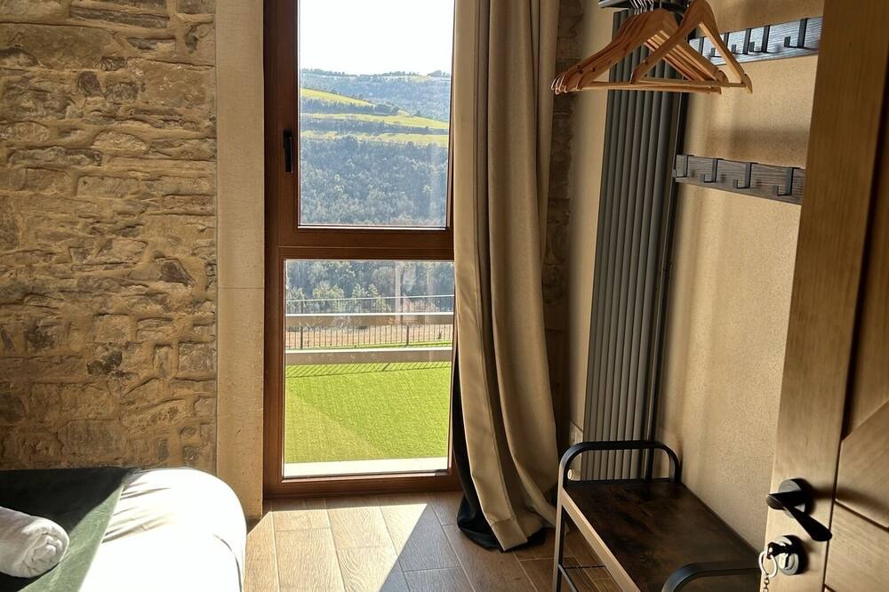 Photo of Bedroom in Llorac