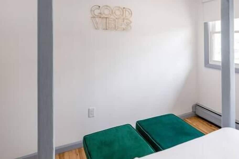 Photo of Bedroom in Hillcrest