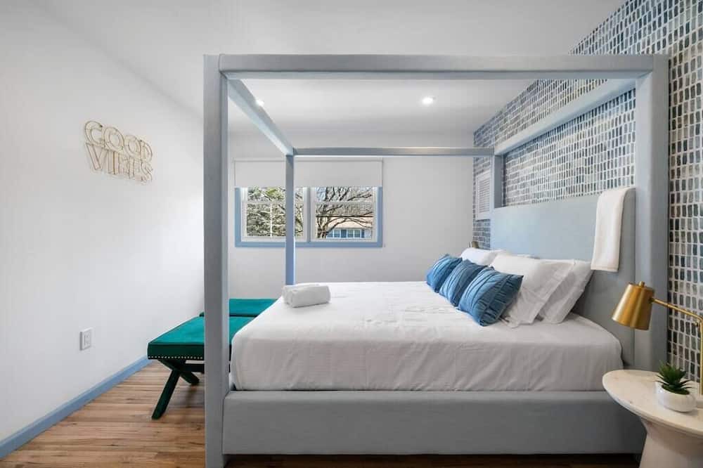 Photo of Bedroom in Hillcrest