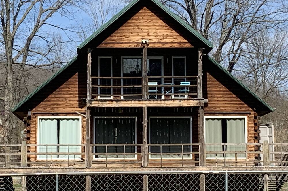 Photo of Outdoor in Mammoth Spring