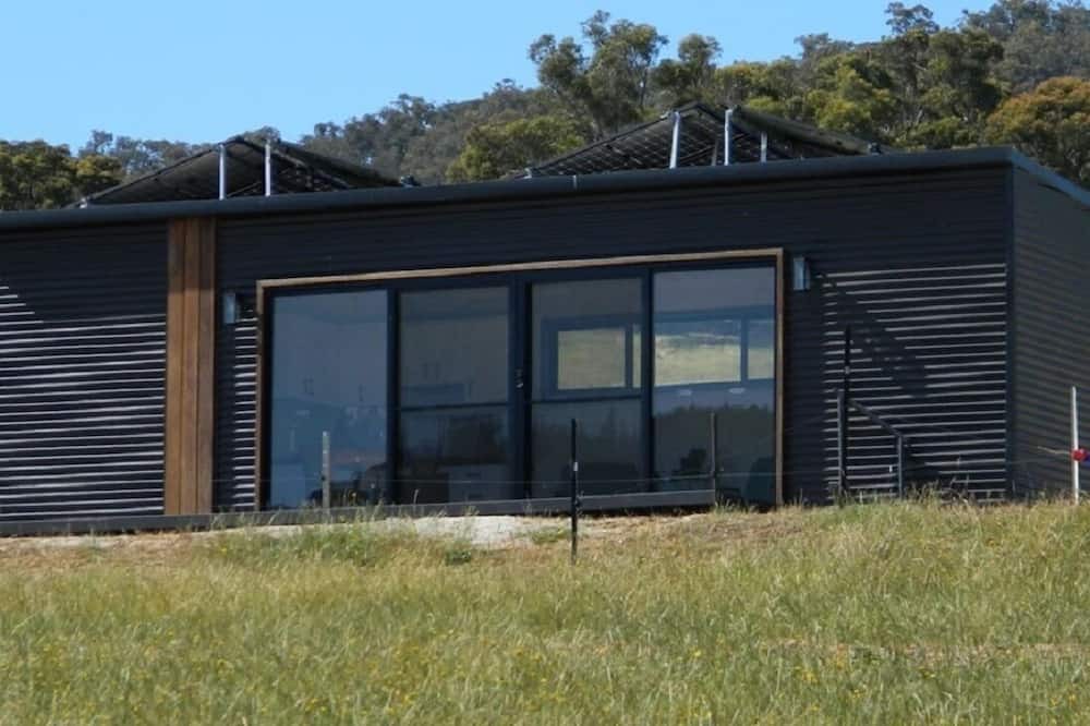 Photo of Outdoor in Ovens