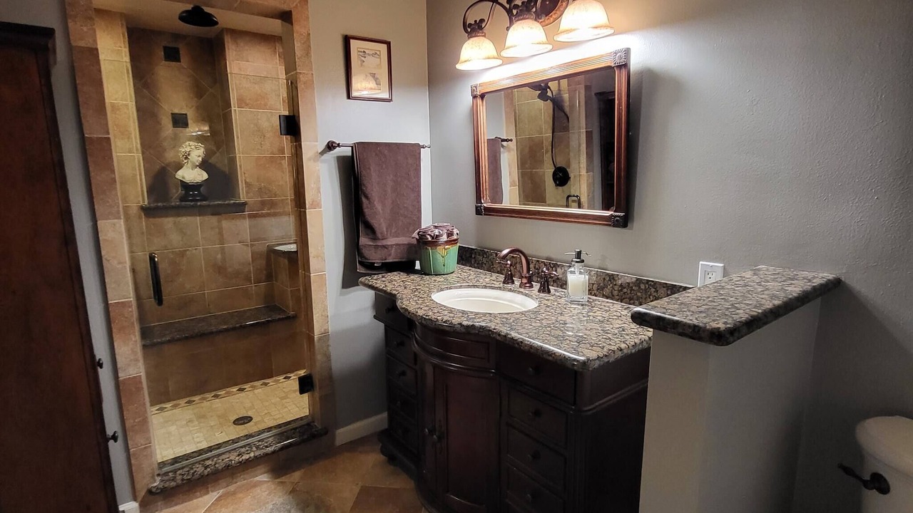 Photo of Bathroom in Memorial