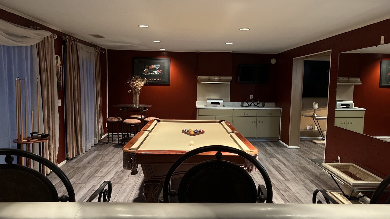 Photo of Bedroom in Amberley Village