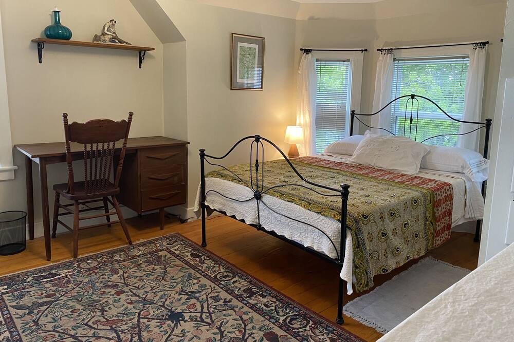 Photo of Bedroom in Cornwallis