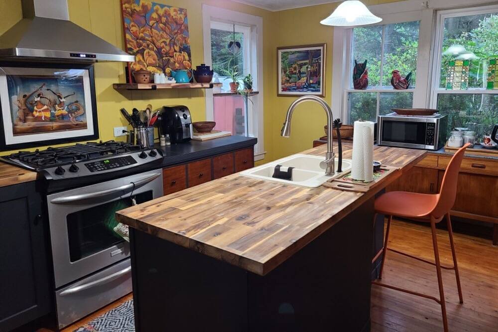 Photo of Kitchen in Cornwallis