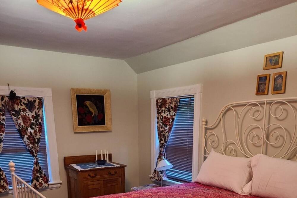 Photo of Bedroom in Cornwallis