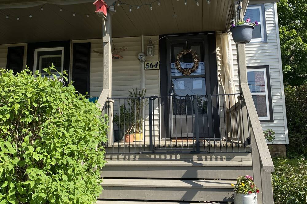 Photo of Outdoor in Cornwallis