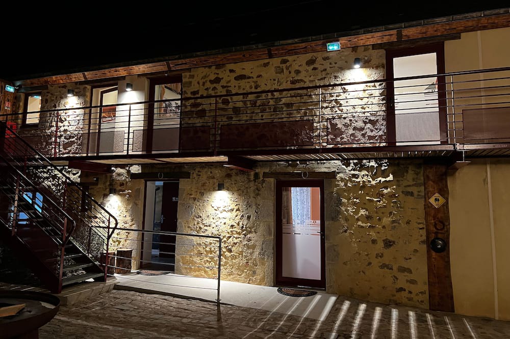 Photo of Outdoor in Brulon