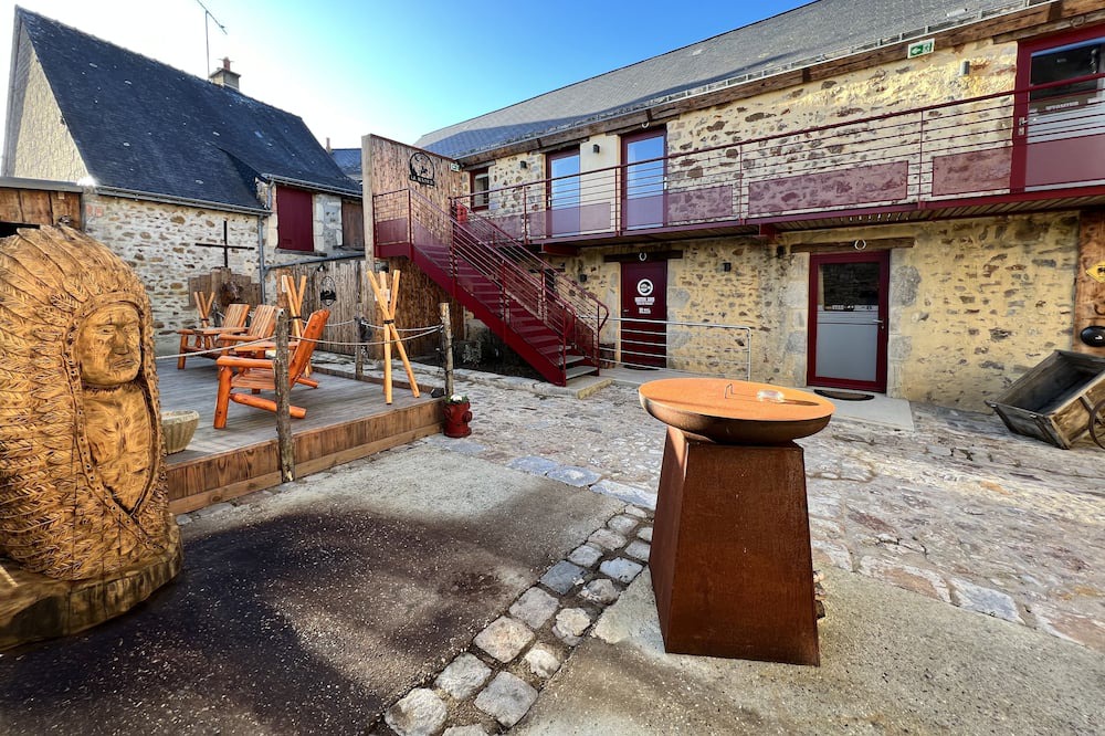 Photo of Outdoor in Brulon