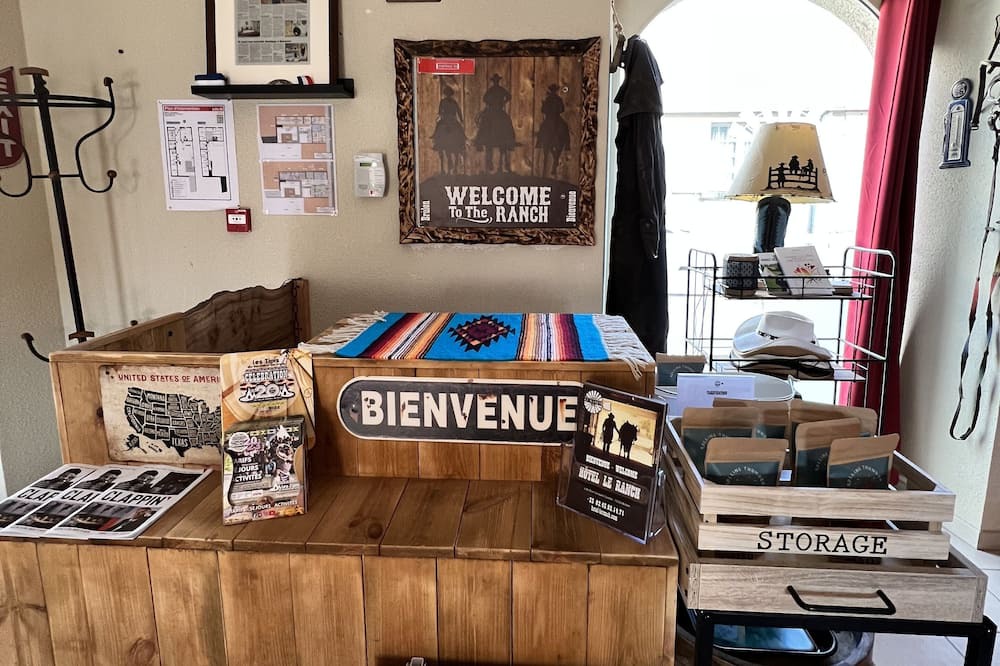 Photo of Others in Brulon