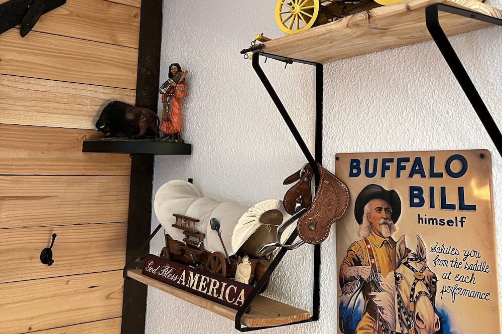 Photo of Others in Brulon