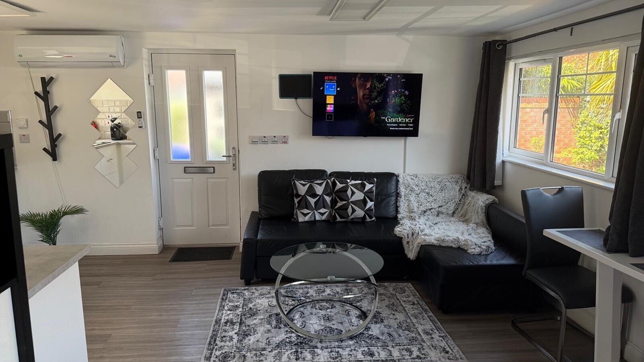 Photo of Livingroom in Broadheath