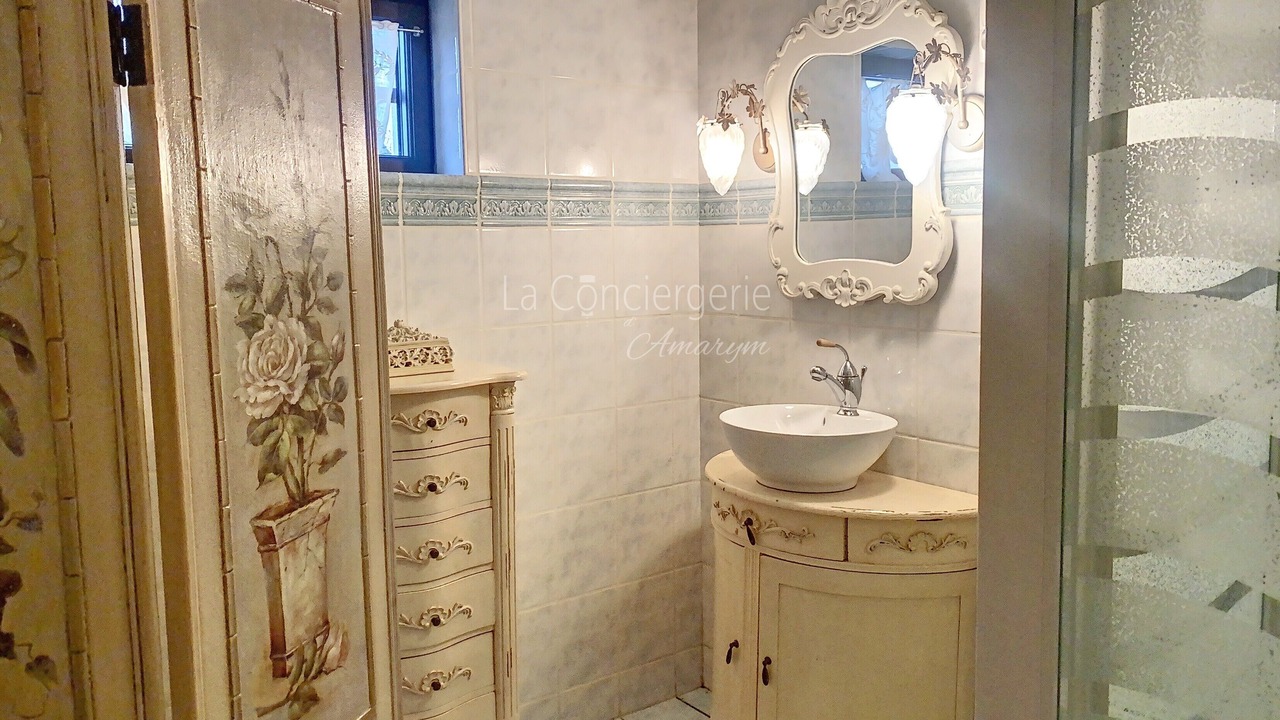 Photo of Bathroom in Le Treport