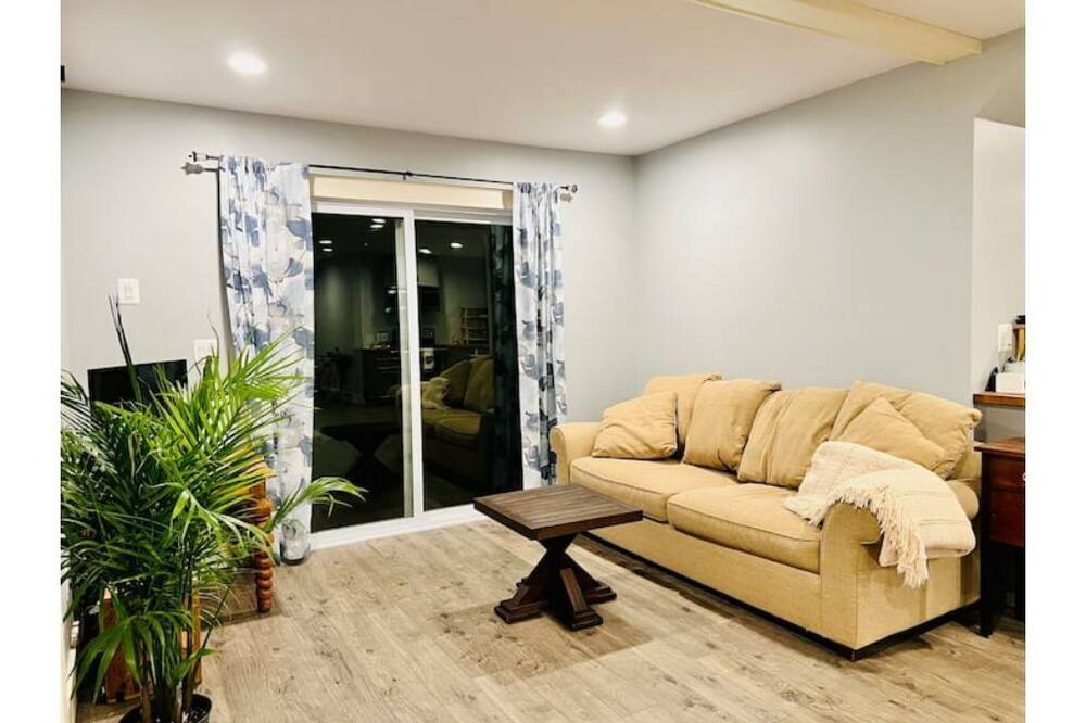 Photo of Livingroom in Culpeper