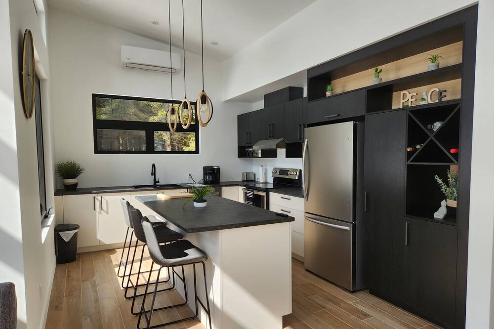 Photo of Kitchen in Weedon