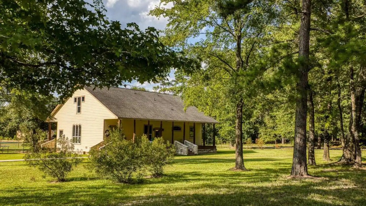 Photo of Outdoor in Montgomery