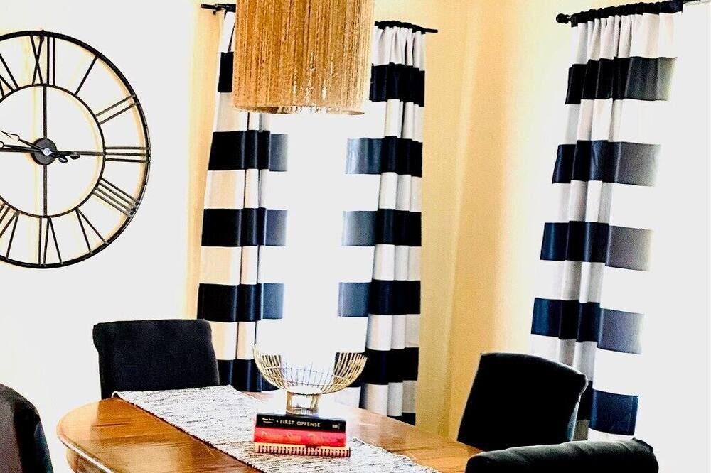 Photo of Bedroom in Norman