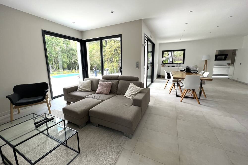 Photo of Livingroom in Castries
